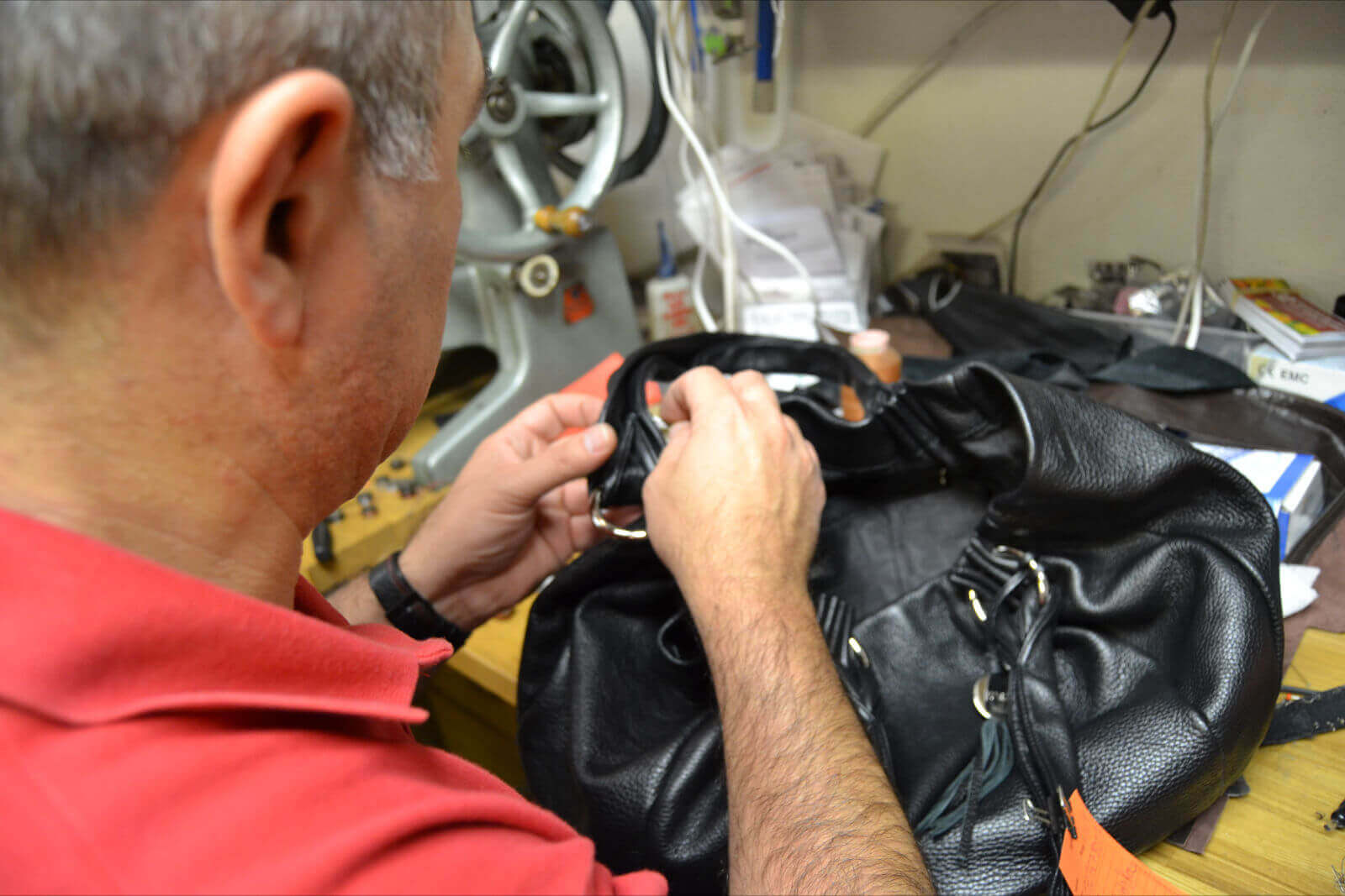 Skrädderi och klädvård i Väsby Centrum för boende i Märsta och Sollentuna